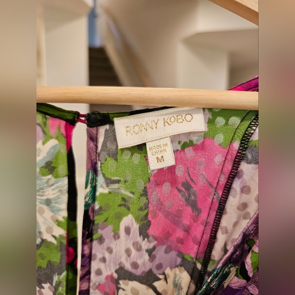 Ronny Kobo - Astrid Floral - Picture 6 of 7